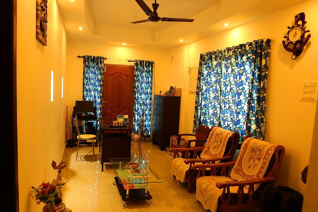 Heather Home Stay Kochi Habitación foto